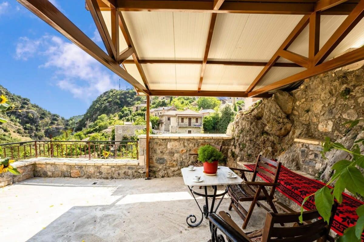Stemnitsa Stone Residence - Cosy Mountain Escape Esterno foto